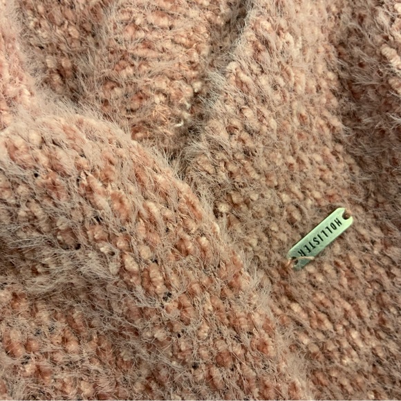 Hollister Sweatshirt - Picture 5 of 6